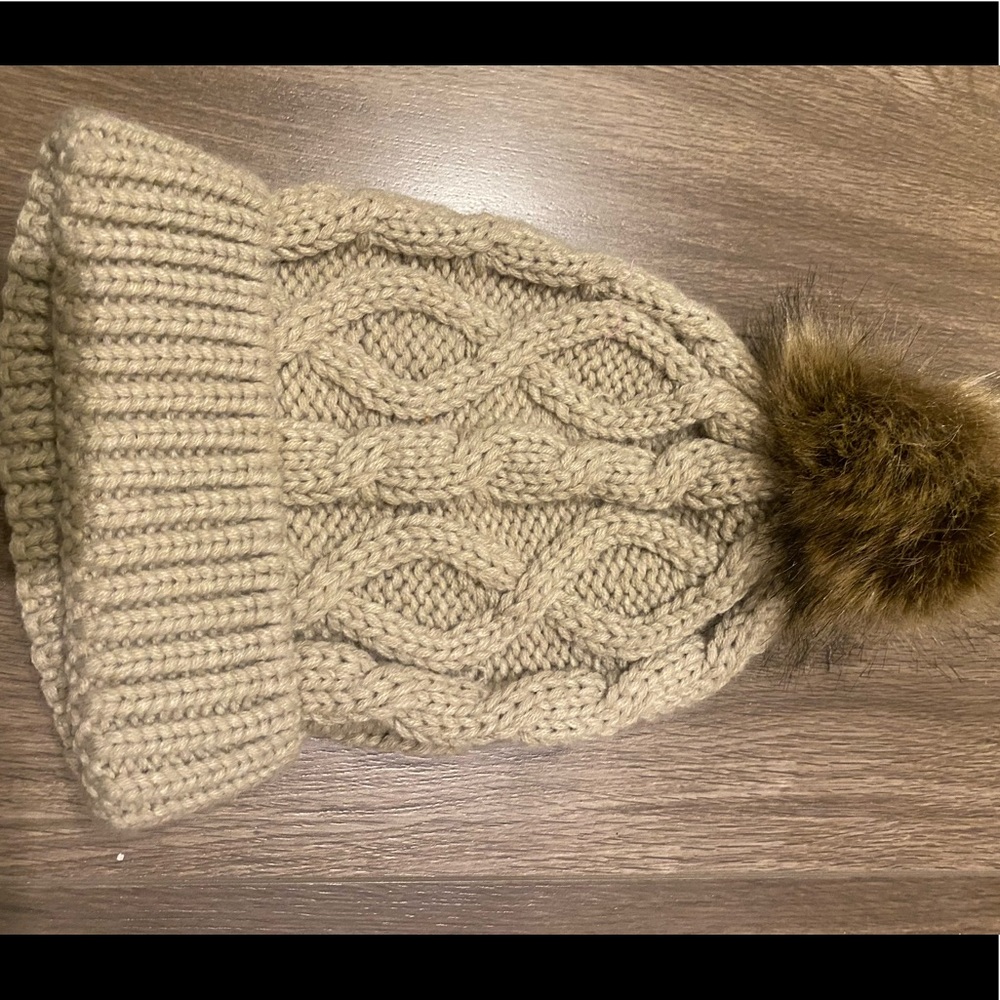 PacSun beanie
